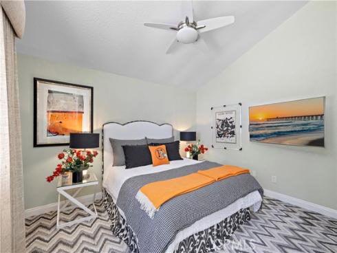 23  Canyon Crest  , Corona del Mar, CA