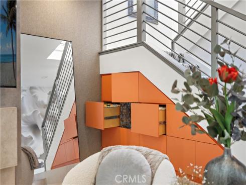 23  Canyon Crest  , Corona del Mar, CA