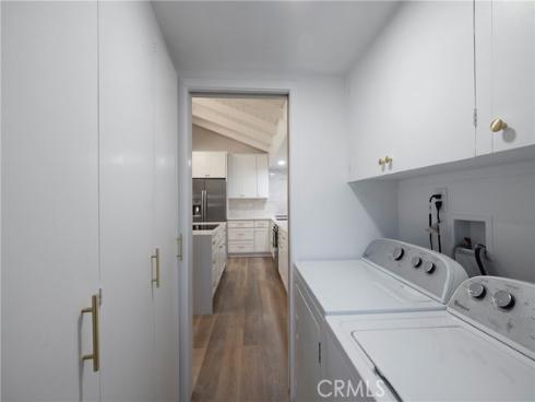 221 Larkspur Avenue, Corona del Mar, CA