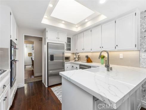 30  Jetty   Drive, Corona del Mar, CA