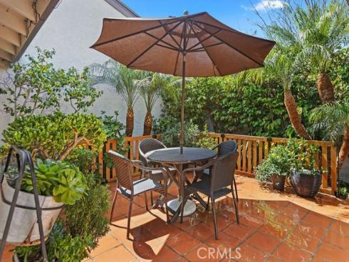 30  Jetty   Drive, Corona del Mar, CA