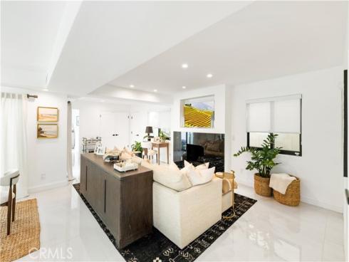 707  Begonia   Avenue, Corona del Mar, CA