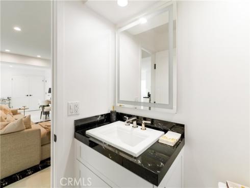 707  Begonia   Avenue, Corona del Mar, CA