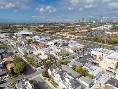 707  Begonia   Avenue, Corona del Mar, CA