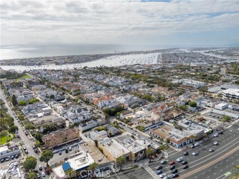 707  Begonia   Avenue, Corona del Mar, CA