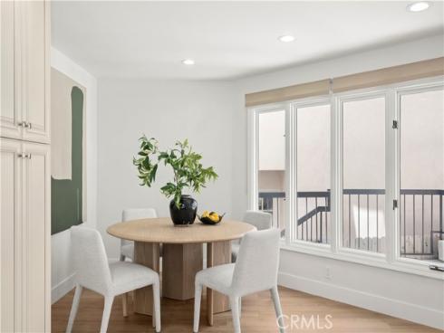 708  Iris  A  Avenue, Corona del Mar, CA