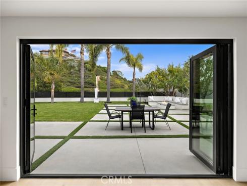 6  Monterey   Circle, Corona del Mar, CA