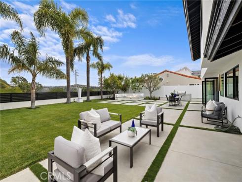 6  Monterey   Circle, Corona del Mar, CA