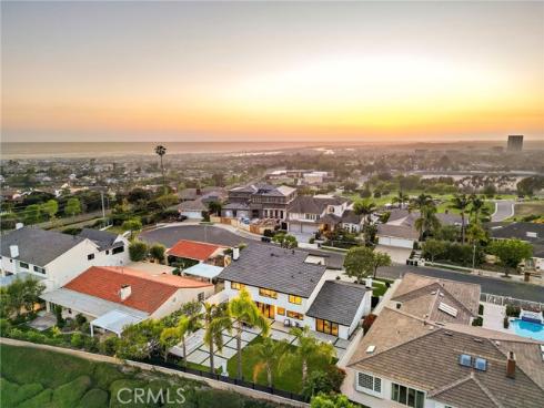 6  Monterey   Circle, Corona del Mar, CA