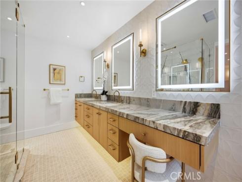 6 Monterey Circle, Corona del Mar, CA