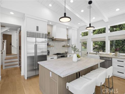 706  Poinsettia  , Corona del Mar, CA