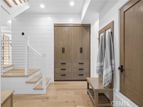 706  Poinsettia  , Corona del Mar, CA