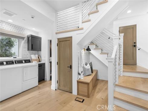 706  Poinsettia  , Corona del Mar, CA