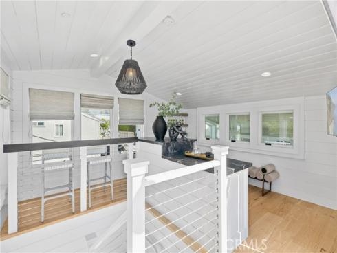 706  Poinsettia  , Corona del Mar, CA