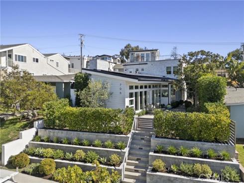 706  Poinsettia  , Corona del Mar, CA