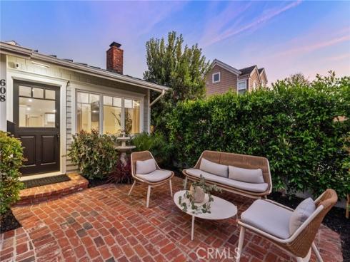 608  Jasmine   Avenue, Corona del Mar, CA