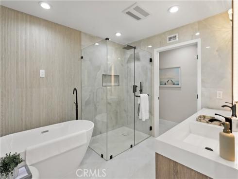 10  White Water   Drive, Corona del Mar, CA