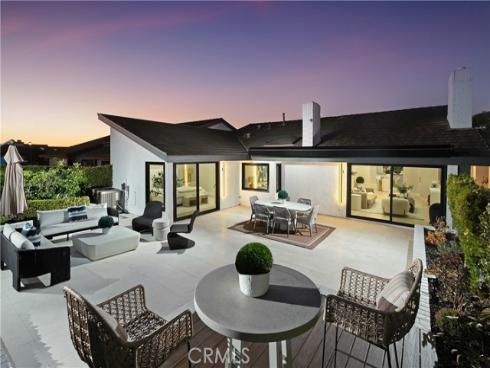 10  White Water   Drive, Corona del Mar, CA