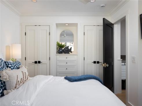 430  Marigold   Avenue, Corona del Mar, CA