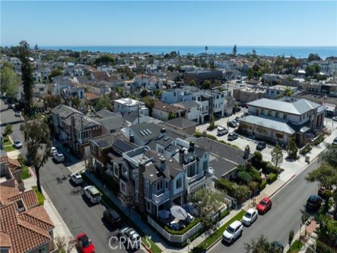 430  Marigold   Avenue, Corona del Mar, CA