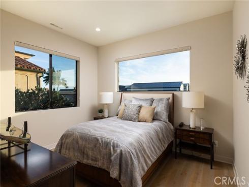 1430  Dolphin   Terrace, Corona del Mar, CA