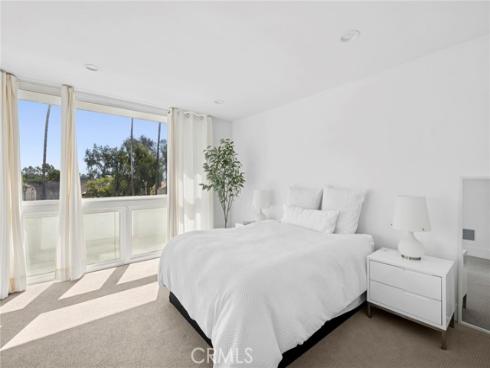 775  Avocado  , Corona del Mar, CA