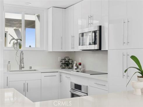 775  Avocado  , Corona del Mar, CA