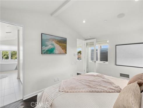 3731  5th   Avenue, Corona del Mar, CA