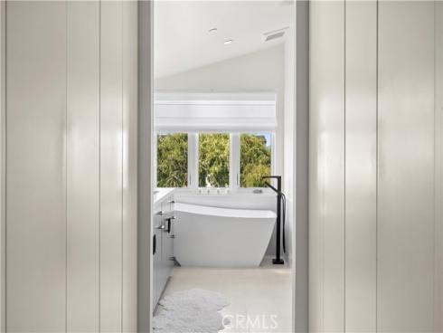 3731  5th   Avenue, Corona del Mar, CA