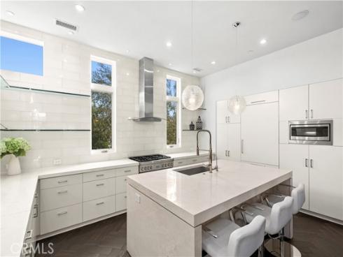 3731  5th   Avenue, Corona del Mar, CA