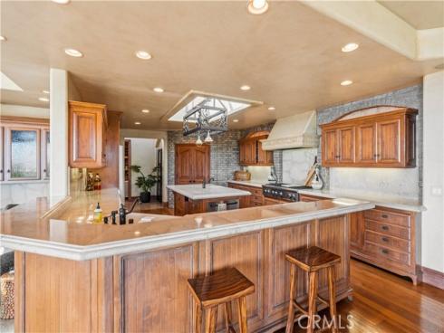 600  Ramona  , Corona del Mar, CA