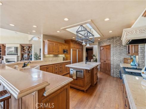 600  Ramona  , Corona del Mar, CA