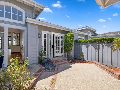 3611  Daffodil  38  Avenue, Corona del Mar, CA