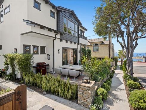 206  Dahlia  , Corona del Mar, CA