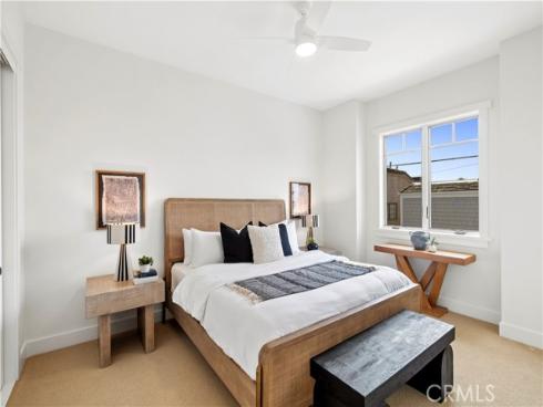 206  Dahlia  , Corona del Mar, CA