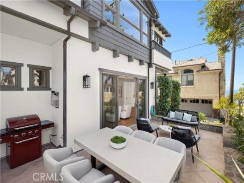 206  Dahlia  , Corona del Mar, CA