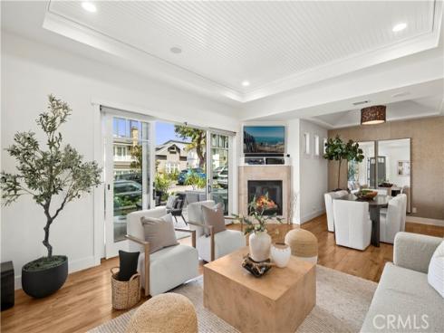 206  Dahlia  , Corona del Mar, CA