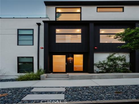 521  Iris   Avenue, Corona del Mar, CA