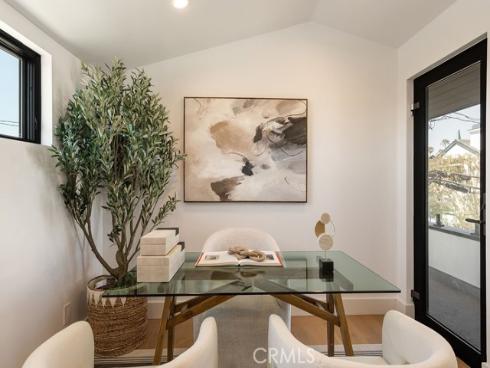 521  Iris   Avenue, Corona del Mar, CA