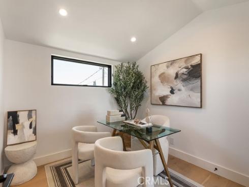 521  Iris   Avenue, Corona del Mar, CA