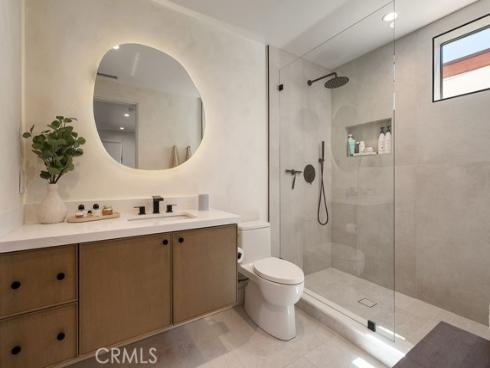 521  Iris   Avenue, Corona del Mar, CA