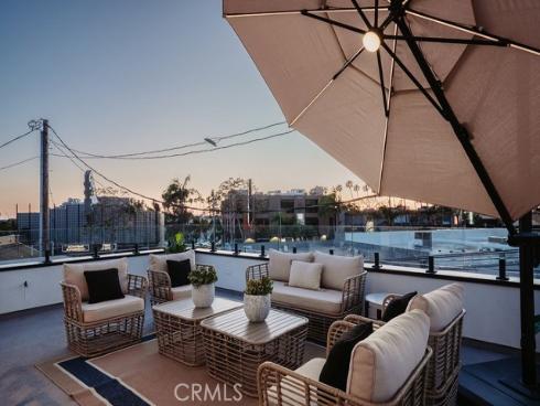 521  Iris   Avenue, Corona del Mar, CA