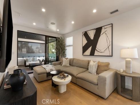 521  Iris   Avenue, Corona del Mar, CA