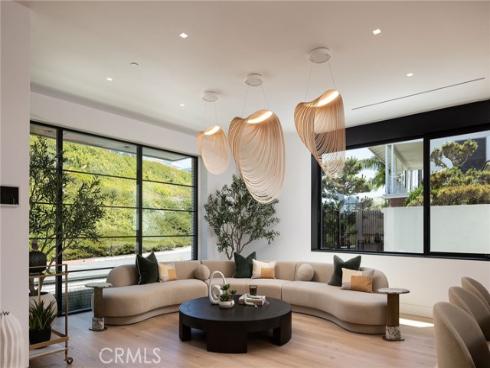 53  Cambria   Drive, Corona del Mar, CA