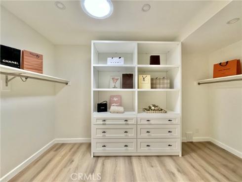 41  Mainsail  , Corona del Mar, CA