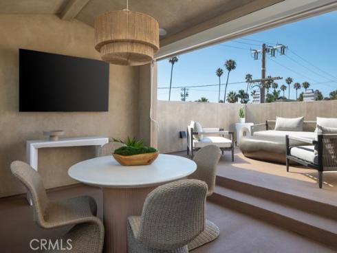 428  Fernleaf  1-2  Avenue, Corona del Mar, CA