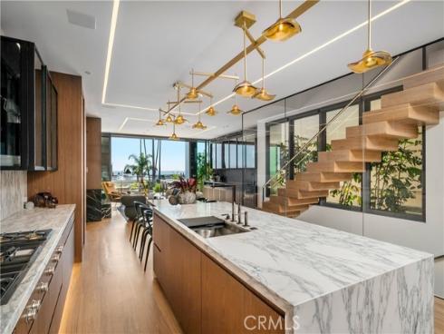2516  Ocean   Boulevard, Corona del Mar, CA
