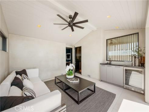 2516  Ocean   Boulevard, Corona del Mar, CA