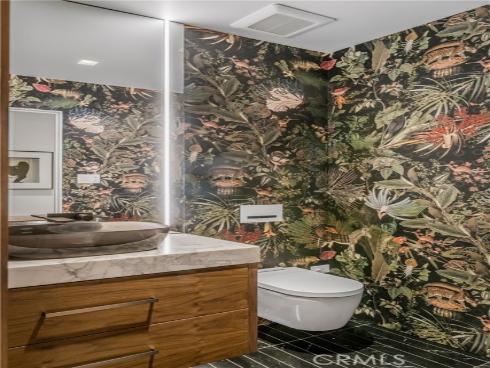 2516  Ocean   Boulevard, Corona del Mar, CA