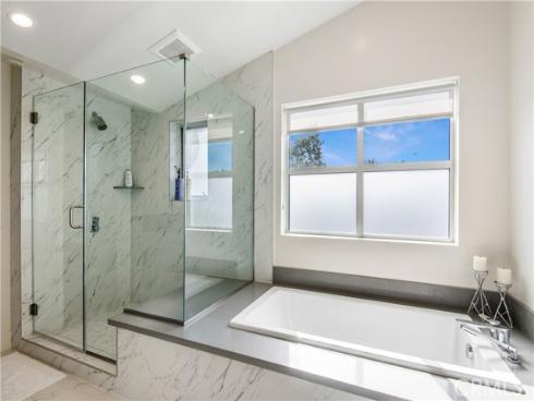 3920 E Coast Highway  , Corona del Mar, CA